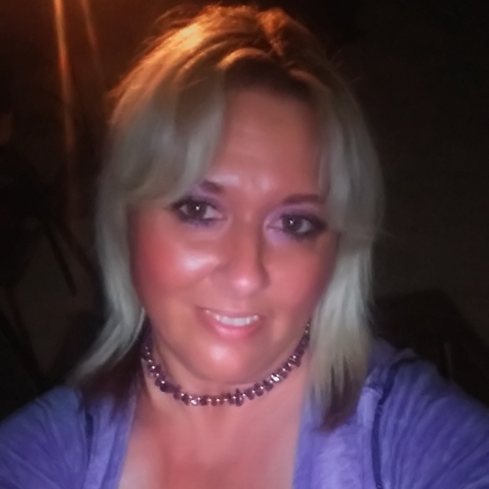 Meet your Posher, Danette